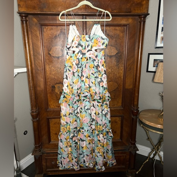 GUC AMUR- Drew Gown in Brushstroke Floral. Size 10 - Picture 5 of 16